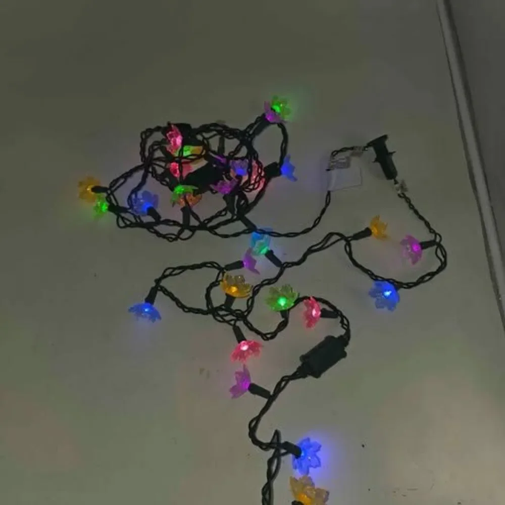 Unbranded christmas lights